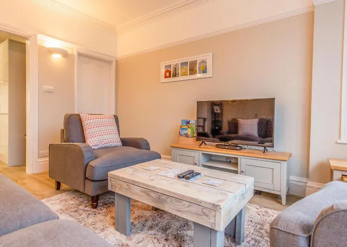 Sully\'S Cove, Stylish Apartment Near Southwold Pier